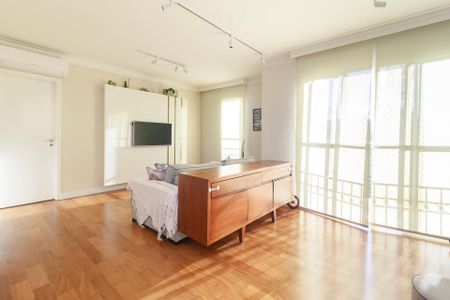 Apartamento à venda com 101m², 2 quartos e 2 vagas Apartamento à venda com 101m², 2 quartos e 2 vagasSala