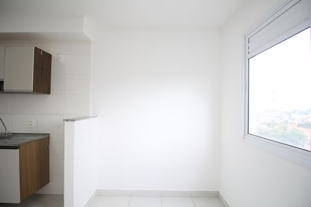 Sala de apartamento para alugar com 2 quartos, 32m² em Jardim Celeste, São Paulo