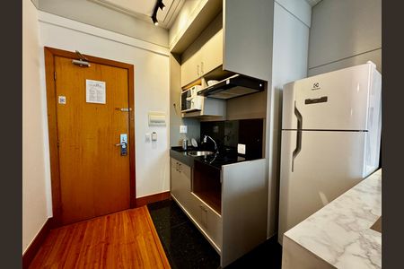 Apartamento para alugar com 32m², 1 quarto e 1 vaga Apartamento para alugar com 32m², 1 quarto e 1 vagaSala/Cozinha