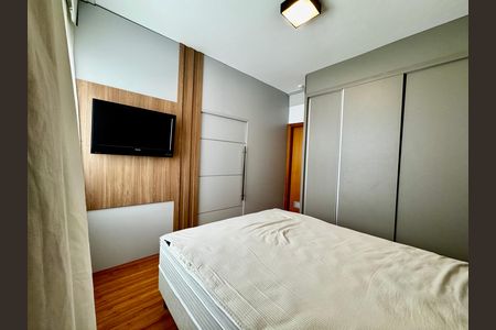 Apartamento para alugar com 32m², 1 quarto e 1 vaga Apartamento para alugar com 32m², 1 quarto e 1 vagaQuarto