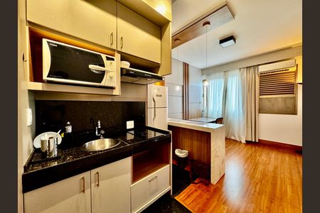 Apartamento para alugar com 32m², 1 quarto e 1 vaga Apartamento para alugar com 32m², 1 quarto e 1 vagaSala/Cozinha