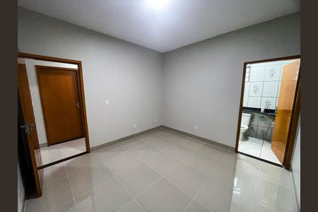 Quarto de casa à venda com 3 quartos, 162m² em Jardim Clarissa, Goiânia