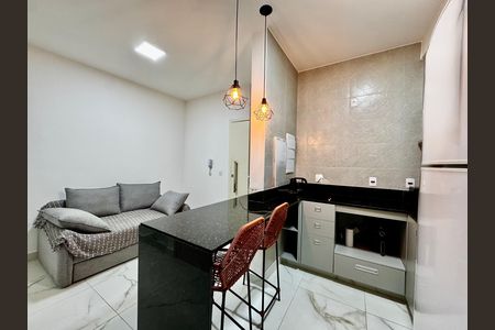 Apartamento para alugar com 32m², 1 quarto e 1 vaga