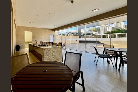 Apartamento para alugar com 32m², 1 quarto e 1 vaga