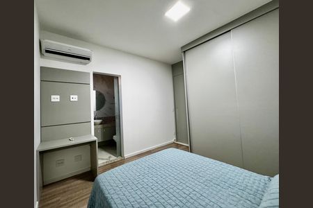 Apartamento para alugar com 32m², 1 quarto e 1 vaga