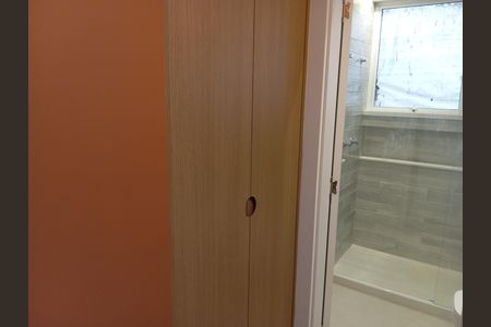 Apartamento para alugar com 121m², 3 quartos e 2 vagas Apartamento para alugar com 121m², 3 quartos e 2 vagasBanheiro social