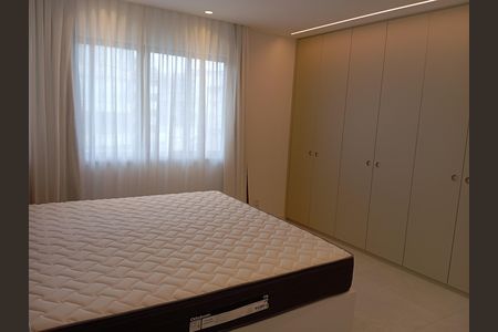 Apartamento para alugar com 121m², 3 quartos e 2 vagas Apartamento para alugar com 121m², 3 quartos e 2 vagasQuarto 2