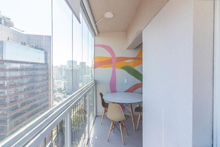 Apartamento para alugar com 30m², 1 quarto e sem vaga Apartamento para alugar com 30m², 1 quarto e sem vagaSacada