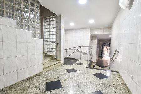 Apartamento à venda com 41m², 1 quarto e sem vaga Apartamento à venda com 41m², 1 quarto e sem vagaHall de entrada