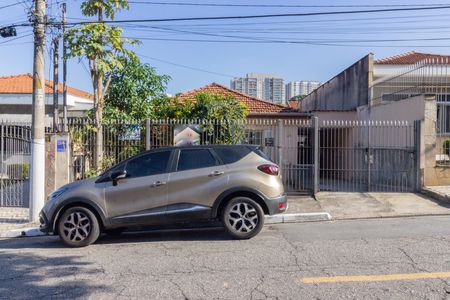 Casa à venda com 129m², 3 quartos e 3 vagas Casa à venda com 129m², 3 quartos e 3 vagasFachada