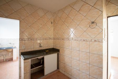Casa para alugar com 59m², 2 quartos e 1 vaga Casa para alugar com 59m², 2 quartos e 1 vagaCozinha