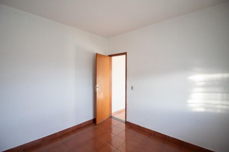 Casa para alugar com 59m², 2 quartos e 1 vaga Casa para alugar com 59m², 2 quartos e 1 vagaQuarto 1