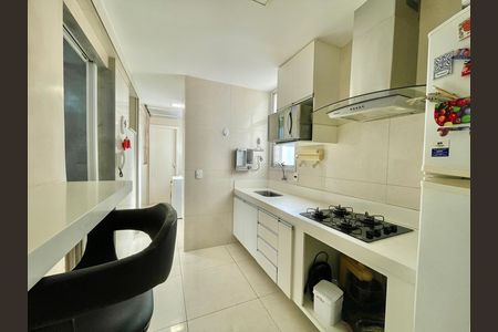 Apartamento à venda com 75m², 2 quartos e 2 vagas