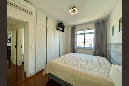 Apartamento à venda com 75m², 2 quartos e 2 vagas