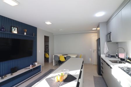 Apartamento à venda com 58m², 2 quartos e 1 vagaSala/Cozinha