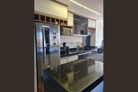 Apartamento à venda com 73m², 3 quartos e 2 vagas Apartamento à venda com 73m², 3 quartos e 2 vagasCozinha