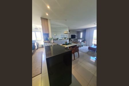 Apartamento à venda com 73m², 3 quartos e 2 vagas Apartamento à venda com 73m², 3 quartos e 2 vagasCozinha
