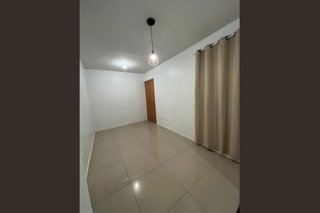 Sala de apartamento para alugar com 2 quartos, 41m² em Igara, Canoas