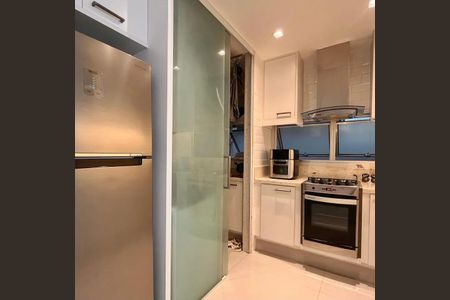 Cozinha de apartamento à venda com 1 quarto, 48m² em Ipanema, Rio de Janeiro