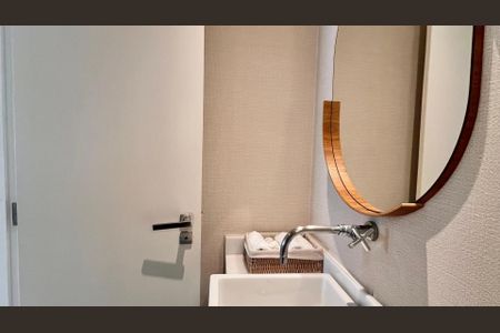Banheiro de apartamento à venda com 1 quarto, 48m² em Ipanema, Rio de Janeiro
