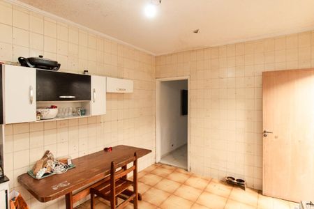 Casa à venda com 175m², 2 quartos e 2 vagas Casa à venda com 175m², 2 quartos e 2 vagasCozinha