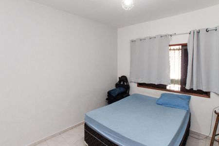 Casa à venda com 175m², 2 quartos e 2 vagas Casa à venda com 175m², 2 quartos e 2 vagasQuarto 1