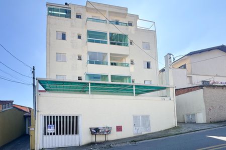 Apartamento para alugar com 60m², 2 quartos e 2 vagas Apartamento para alugar com 60m², 2 quartos e 2 vagasFachada