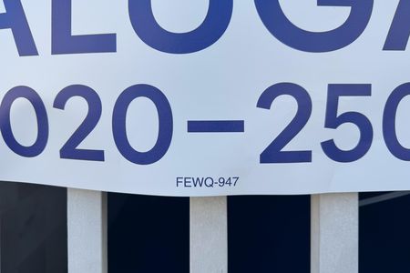 Apartamento para alugar com 60m², 2 quartos e 2 vagas Apartamento para alugar com 60m², 2 quartos e 2 vagasFEWQ-947