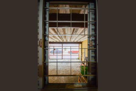Casa à venda com 216m², 4 quartos e 2 vagas Casa à venda com 216m², 4 quartos e 2 vagasQuarto 2 - Casa 1 - Janela