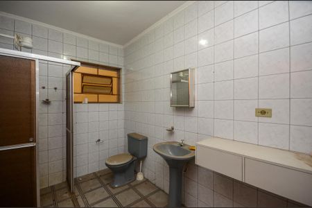 Casa à venda com 216m², 4 quartos e 2 vagas Casa à venda com 216m², 4 quartos e 2 vagasBanheiro - Casa 1