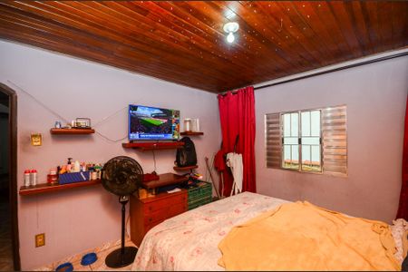 Casa à venda com 216m², 4 quartos e 2 vagas Casa à venda com 216m², 4 quartos e 2 vagasQuarto 2 - Casa 2