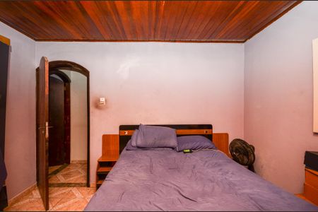 Casa à venda com 216m², 4 quartos e 2 vagas Casa à venda com 216m², 4 quartos e 2 vagasQuarto 1 - Casa 2