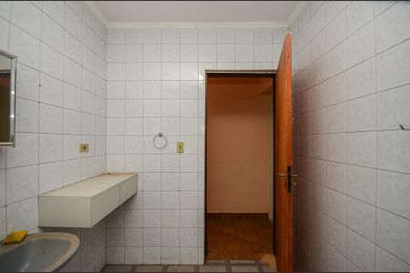 Casa à venda com 216m², 4 quartos e 2 vagas Casa à venda com 216m², 4 quartos e 2 vagasBanheiro - Casa 1