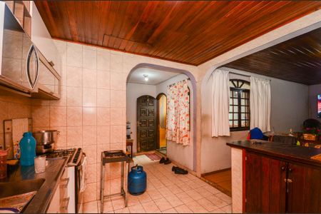 Casa à venda com 216m², 4 quartos e 2 vagas Casa à venda com 216m², 4 quartos e 2 vagasCozinha - Casa 2