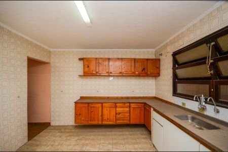 Casa à venda com 216m², 4 quartos e 2 vagas Casa à venda com 216m², 4 quartos e 2 vagasCozinha - Casa 1