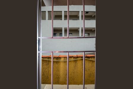 Casa à venda com 216m², 4 quartos e 2 vagas Casa à venda com 216m², 4 quartos e 2 vagasQuarto 1 - Casa 2 - Janela