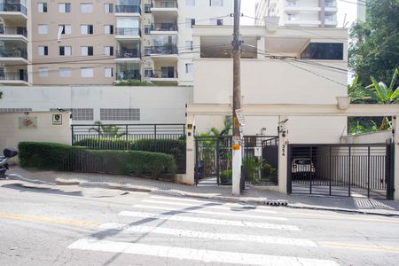 Fachada e portaria de apartamento à venda com 2 quartos, 68m² em Centro, Diadema