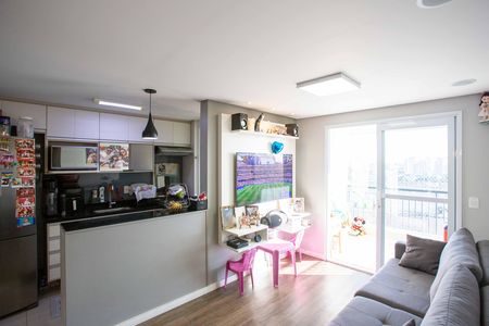 Apartamento à venda com 68m², 2 quartos e 1 vagaSala