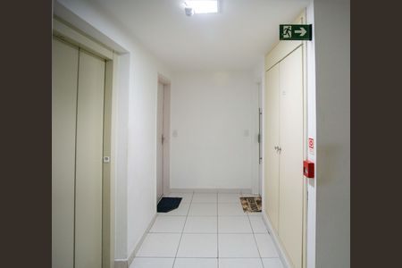 Apartamento à venda com 68m², 2 quartos e 1 vagaHall de entrada
