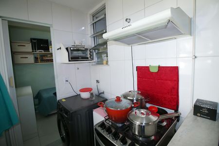 Apartamento à venda com 64m², 3 quartos e 1 vagaCozinha e Área de Serviço
