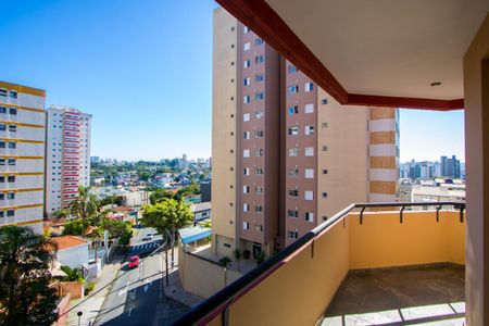 Apartamento à venda com 220m², 4 quartos e 2 vagas Apartamento à venda com 220m², 4 quartos e 2 vagasVaranda da sala