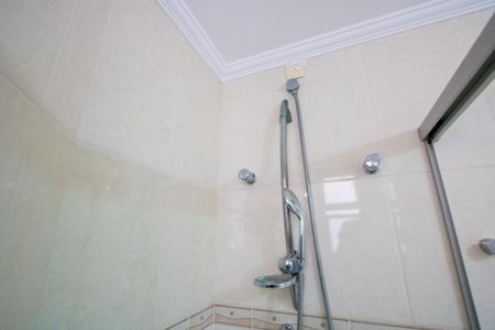 Apartamento à venda com 220m², 4 quartos e 2 vagas Apartamento à venda com 220m², 4 quartos e 2 vagasBanheiro do quarto 4