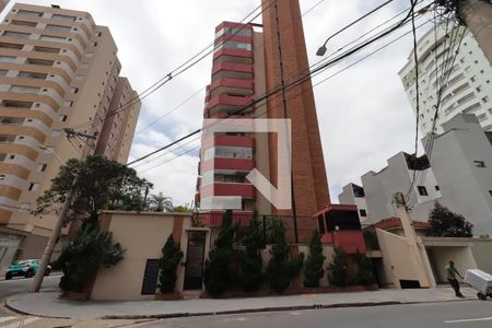 Apartamento à venda com 220m², 4 quartos e 2 vagas Apartamento à venda com 220m², 4 quartos e 2 vagasFachada