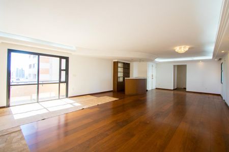 Apartamento à venda com 220m², 4 quartos e 2 vagas Apartamento à venda com 220m², 4 quartos e 2 vagasSala