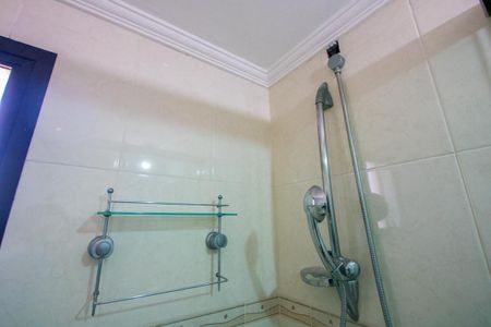 Apartamento à venda com 220m², 4 quartos e 2 vagas Apartamento à venda com 220m², 4 quartos e 2 vagasBanheiro do quarto 1