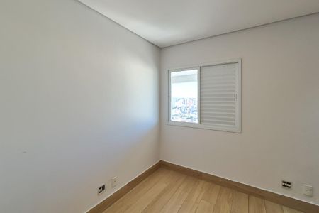 Apartamento para alugar com 73m², 2 quartos e 1 vaga Apartamento para alugar com 73m², 2 quartos e 1 vagaQuarto