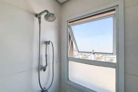 Apartamento para alugar com 73m², 2 quartos e 1 vaga Apartamento para alugar com 73m², 2 quartos e 1 vagaBanheiro da Suíte