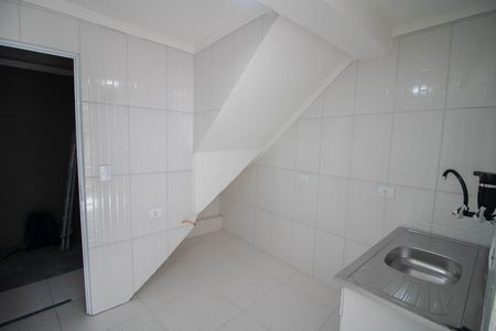 Casa para alugar com 40m², 1 quarto e sem vaga Casa para alugar com 40m², 1 quarto e sem vagaCOZINHA E ÁREA DE SERVIÇO