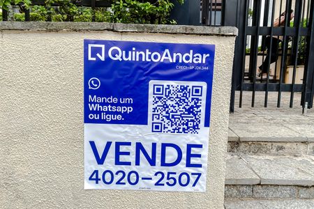 Apartamento à venda com 79m², 3 quartos e 2 vagas Apartamento à venda com 79m², 3 quartos e 2 vagasPlaquinha
