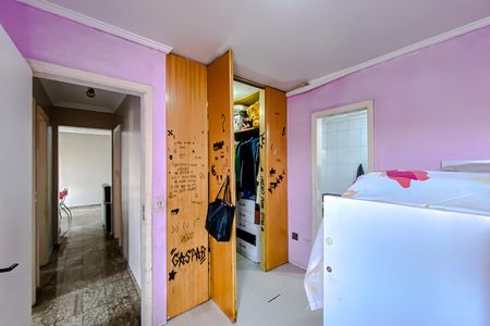 Apartamento à venda com 79m², 3 quartos e 2 vagas Apartamento à venda com 79m², 3 quartos e 2 vagasQuarto 2 - Suíte